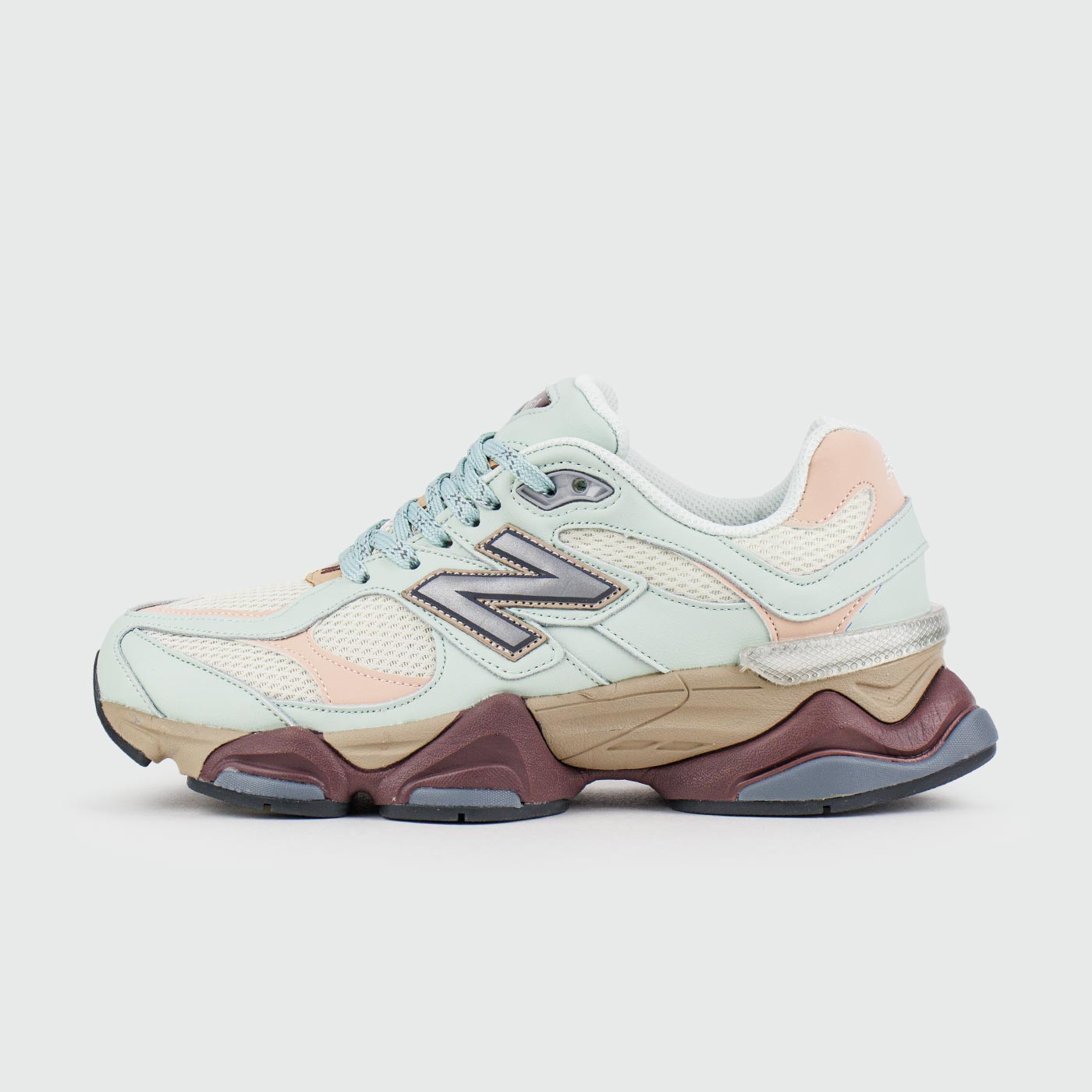 New Balance 9060 Sky Brown Wmns New Balance 9060 Sky Brown Wmns