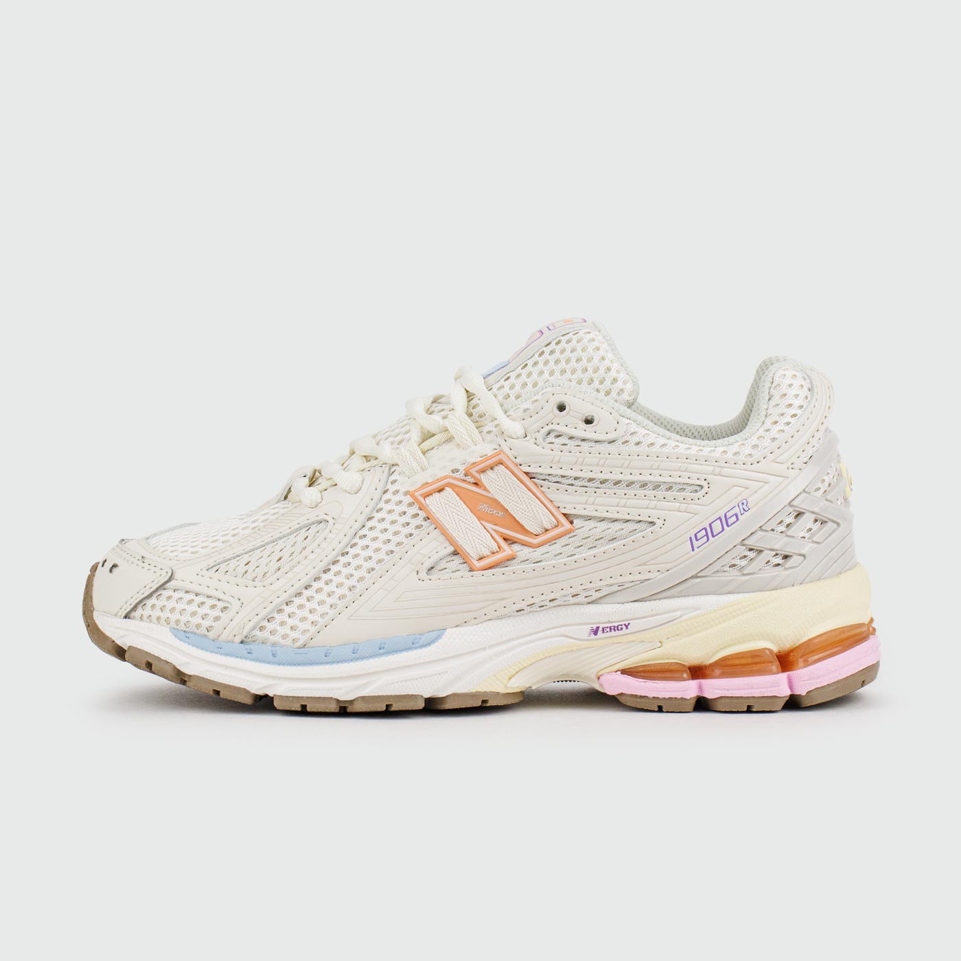 New Balance 1906R Light Grey Wmns New Balance 1906R Light Grey Wmns