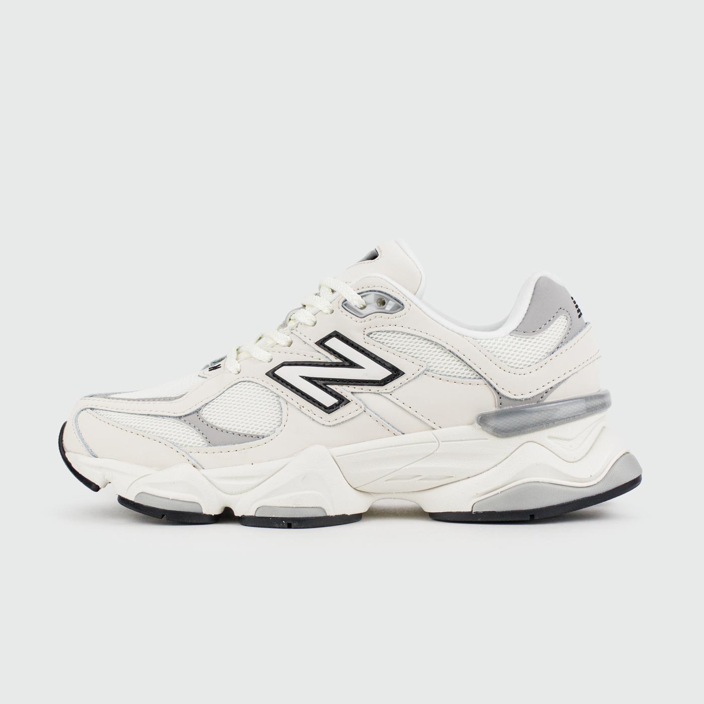 New Balance 9060 White Wmns New Balance 9060 White Wmns
